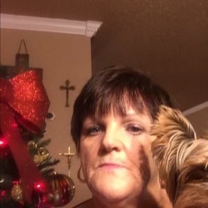 Meet your Posher, Beverly